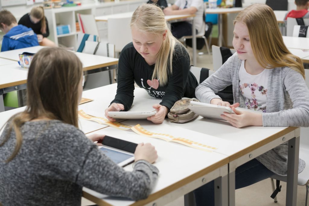 школьники в Финляндии